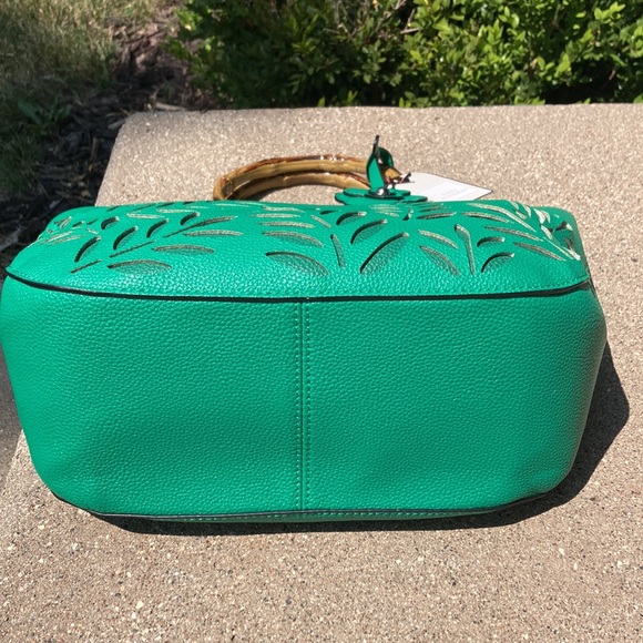 Bamboo Tote Handbag in a Pretty Shade of Green - Picture 5 of 13
